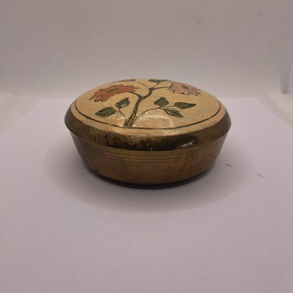 Brass lidded jewelery box - Picture 4 of 7